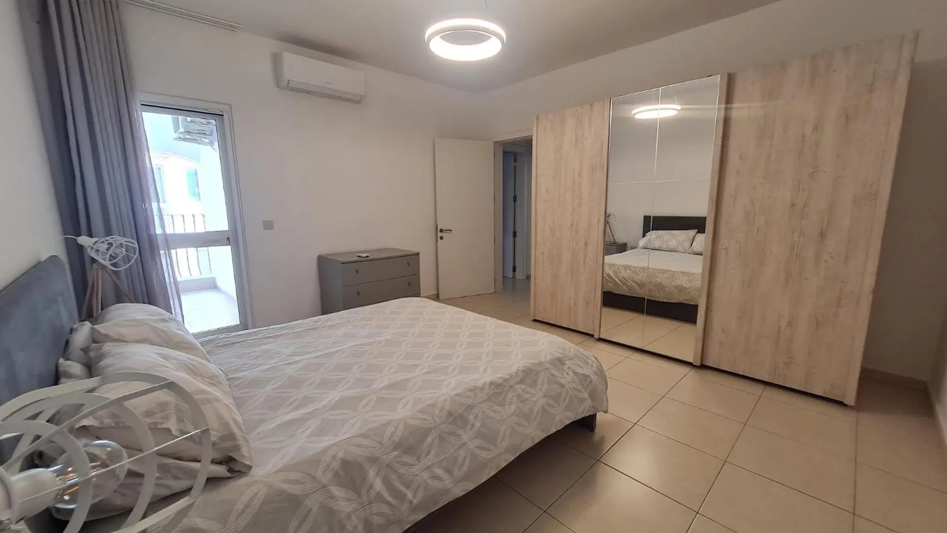 Walking Distance To Gzira Promenade, Tax Xbiex Promenade And Sliema Promenade Apartment Ta Xbiex Malta